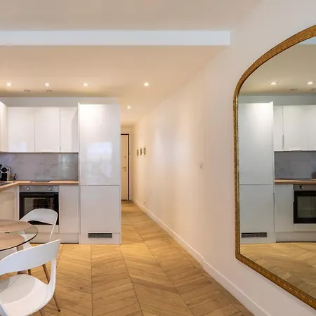 Le California 200m Des Plages Chic Luxe Et Cosy 2 A 4 Personnes Appartement Antibes