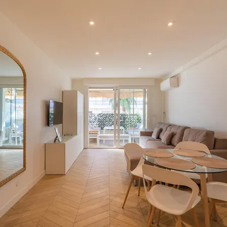 Le California 200m Des Plages Chic Luxe Et Cosy 2 A 4 Personnes Apartman *